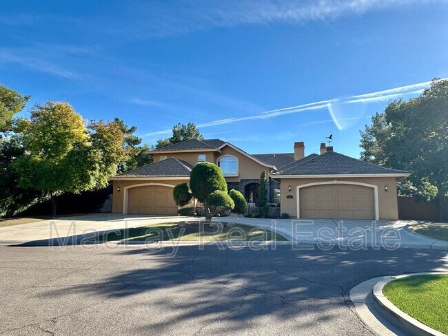 Primary Photo - 5711 W Linda Ln