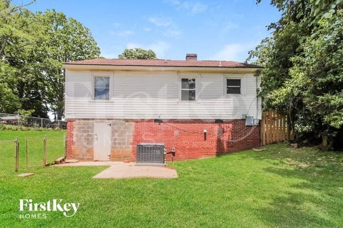Building Photo - 1337 Bethel Rd