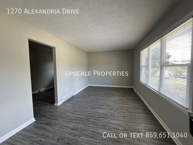 Building Photo - 1270 Alexandria Dr