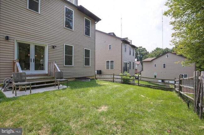 Building Photo - 7354 Ridge Ave