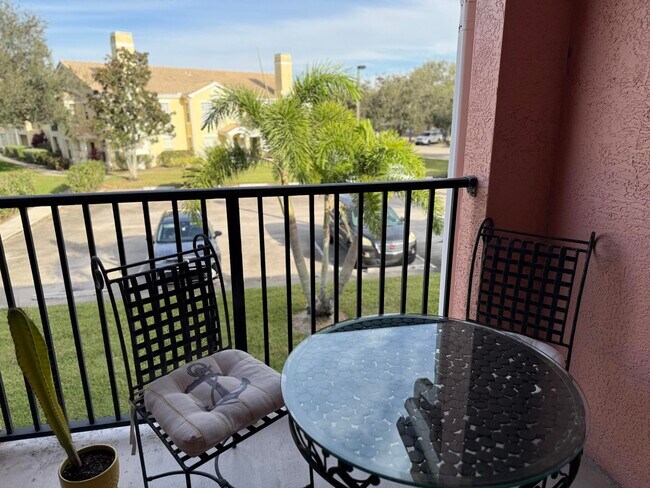 Building Photo - 156 SW Peacock Blvd