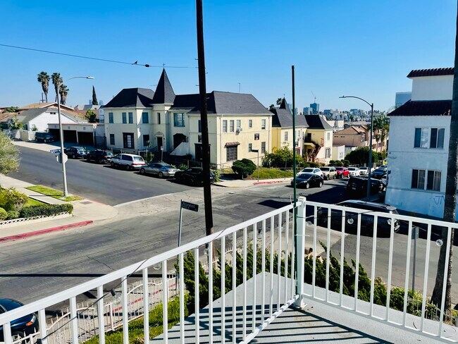 Balcony - East Side Views - 4503 Rosewood Ave