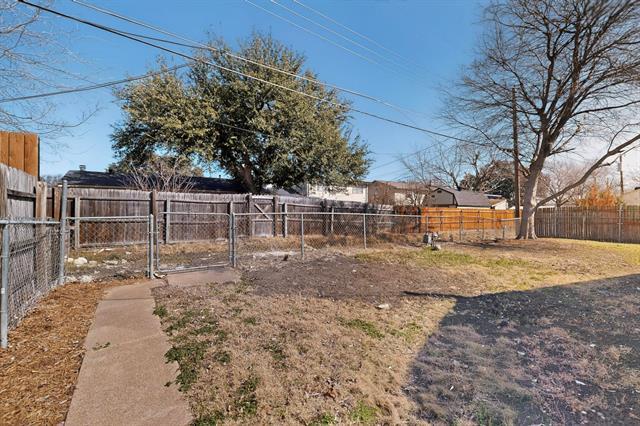 Building Photo - 4324 Oleander Trail