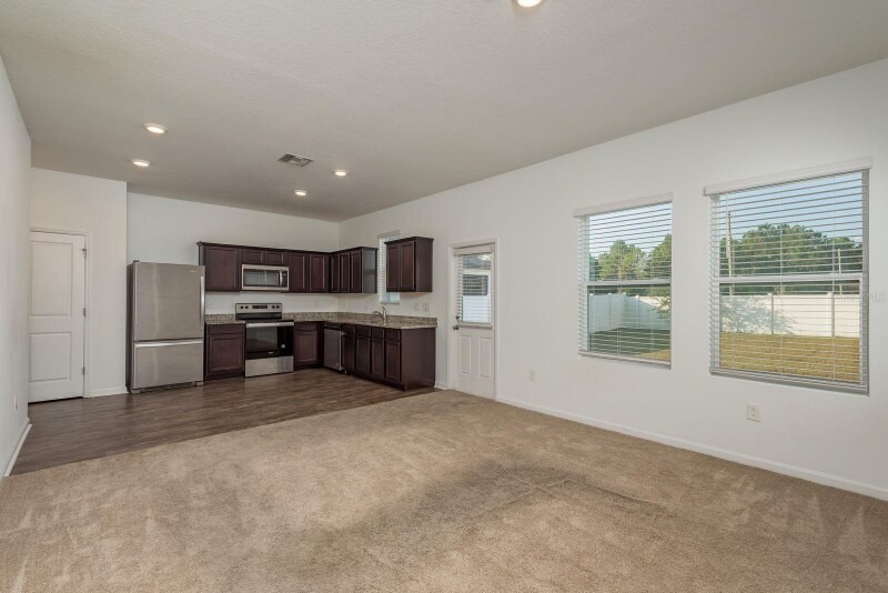 Building Photo - 34847 Daisy Meadow Loop