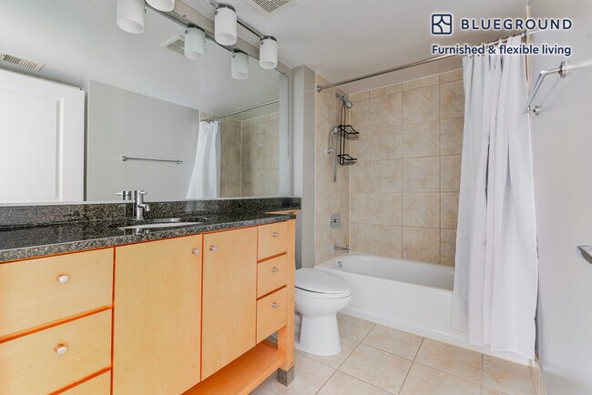 Building Photo - 4835 Cordell Ave