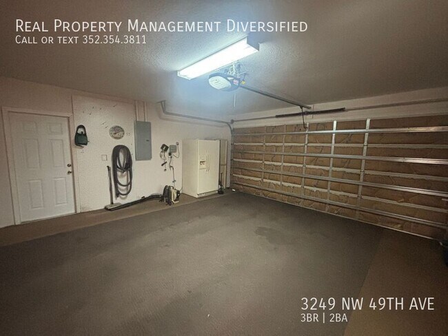 Building Photo - 3249 NW 49th Ave