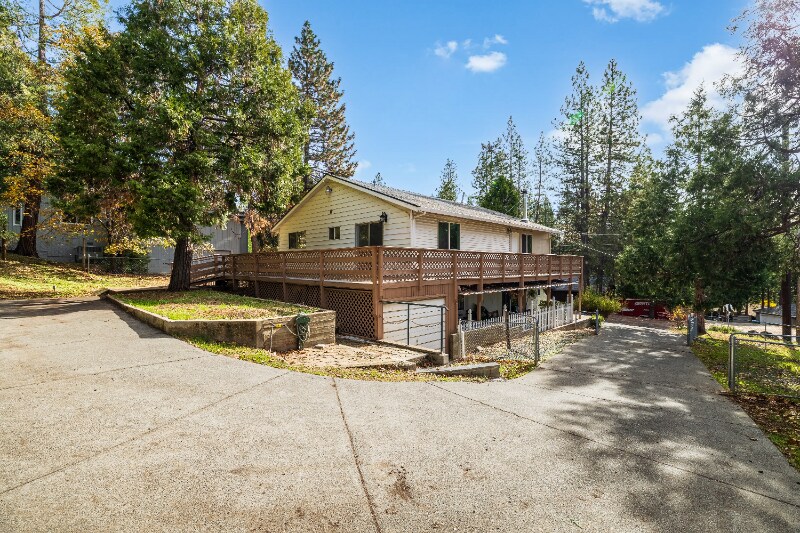 Building Photo - 6273 Dolly Varden Ln