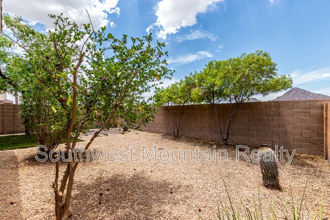 Building Photo - 33782 N Mercedes Dr