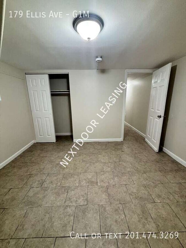 Building Photo - 179 Ellis Ave