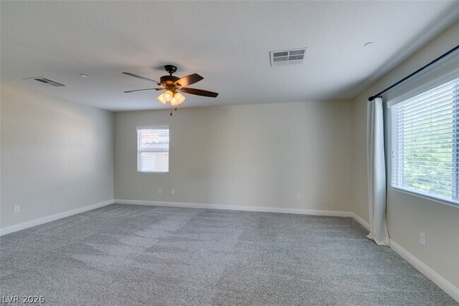 Building Photo - 2884 Green Falls Ave