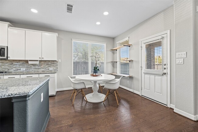 Building Photo - 9710 Messina Crest Ct