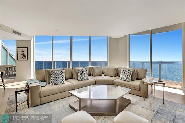 Building Photo - 525 N Fort Lauderdale Beach Blvd