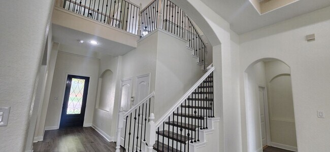 Building Photo - The Summit at Alamo Ranch-Gorgeous 5-Bedroom Home