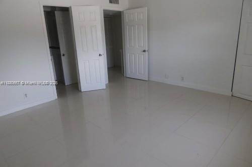 Building Photo - 2021 NW 59th Terrace
