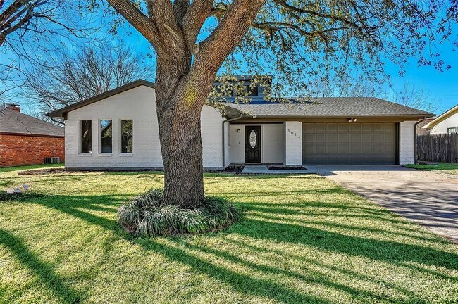 Primary Photo - 3014 Northridge Dr