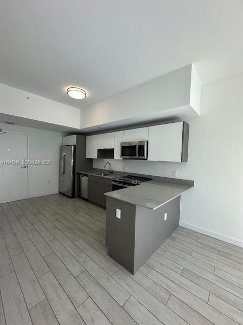 Building Photo - 321 NE 26th St