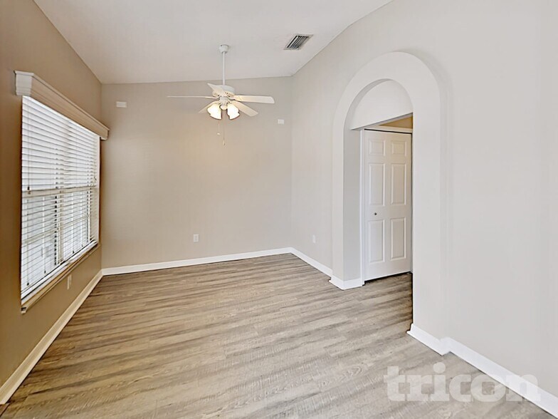 Building Photo - 4406 Tina Ln