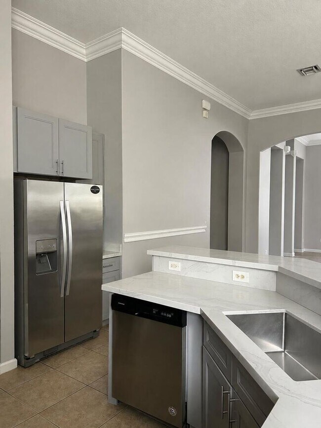 Building Photo - 11181 Osprey Isles Blvd