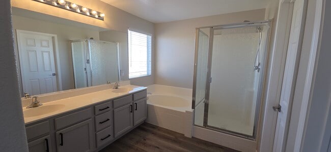 Building Photo - 658 Integrity Point Ave