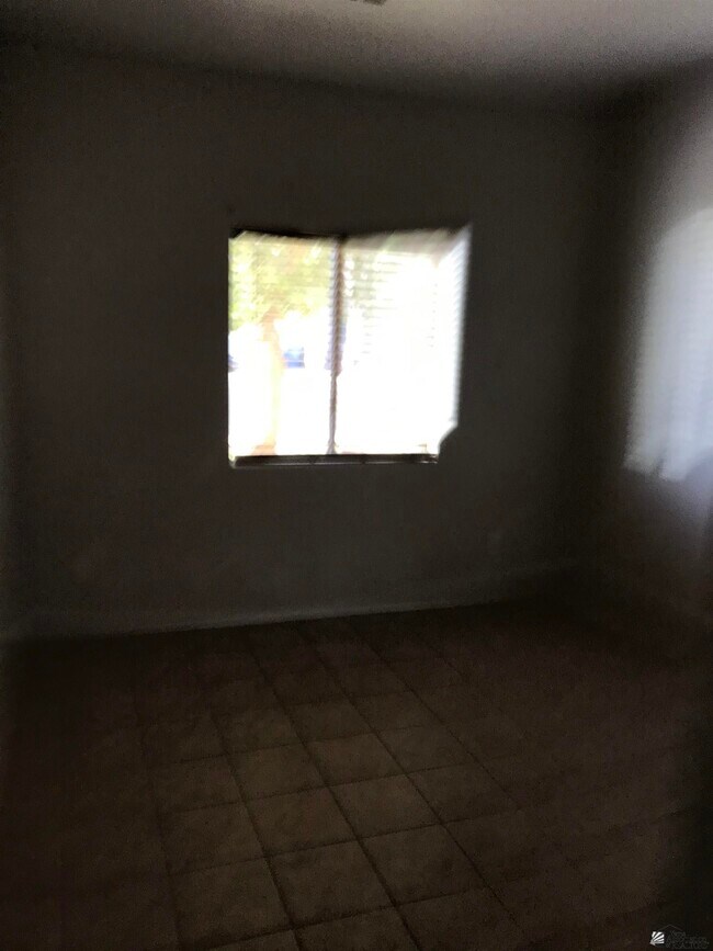 Building Photo - 10176 E 37th St