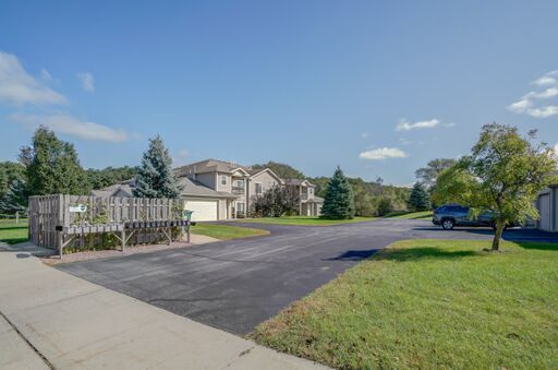 Main Entrance to complex - 2825 Northridge Dr