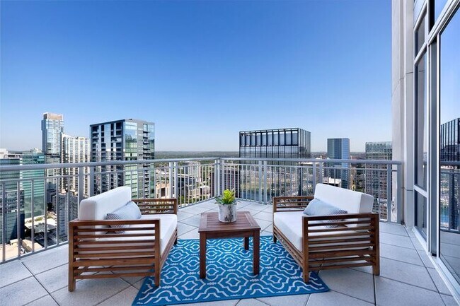 Building Photo - 102 Colorado St