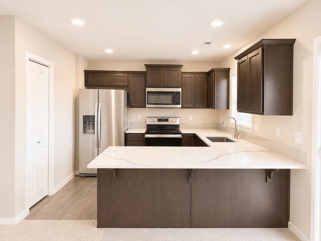 Building Photo - 18505 Alpine Way E