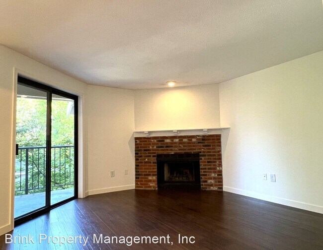 Building Photo - 1 br, 1 bath House - 12515 NE 116th St #B31