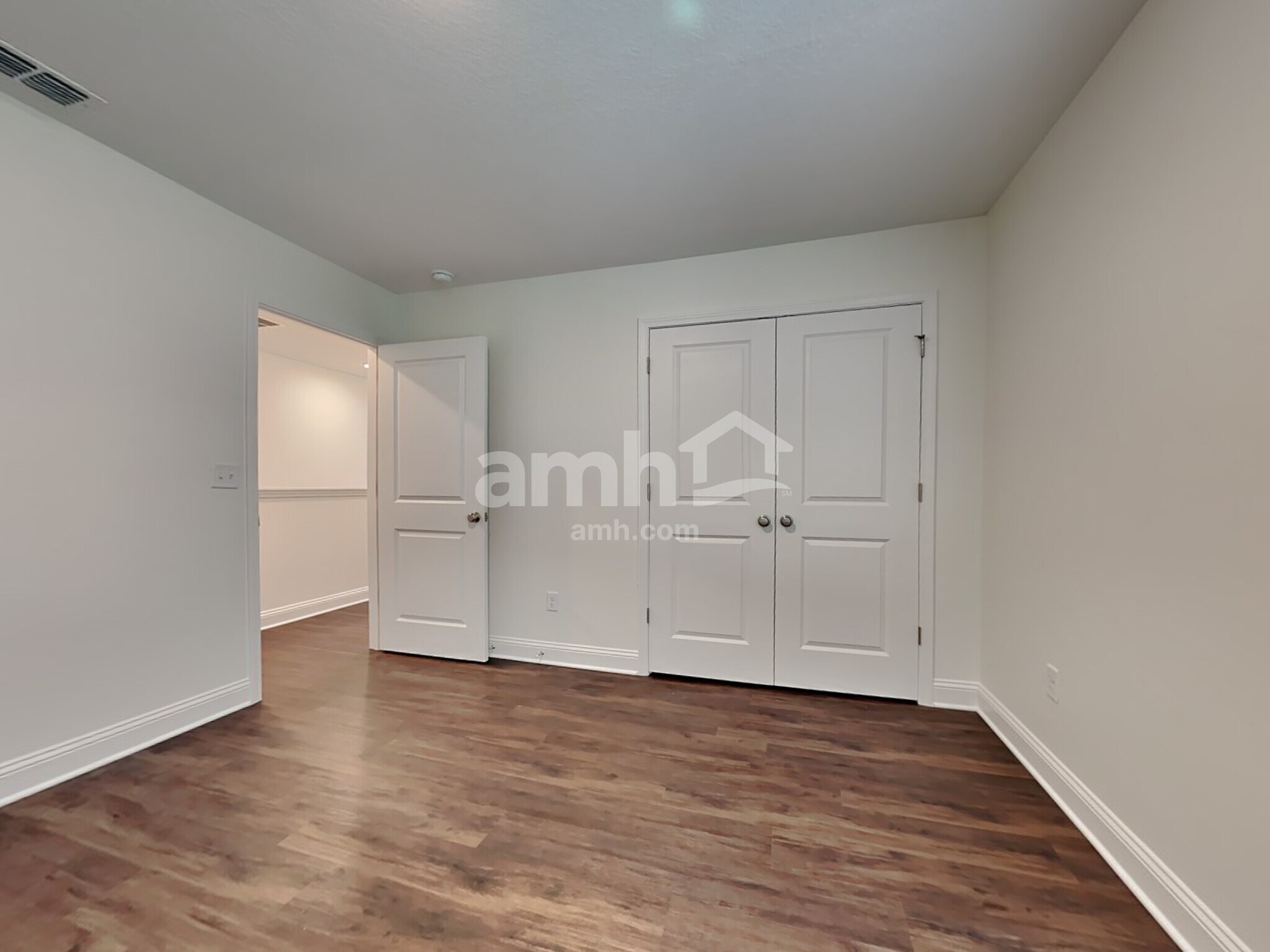 Building Photo - 559 Onate Cir