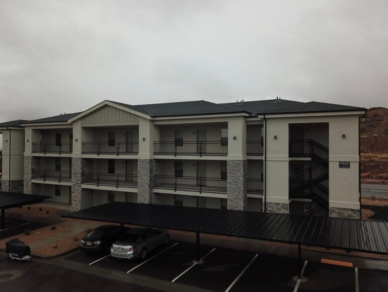 Building Photo - 6223 Winding Wy