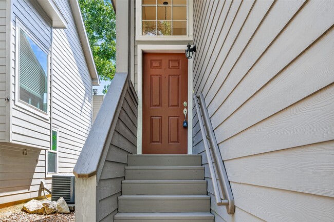 Building Photo - 54 Marble Rock Pl