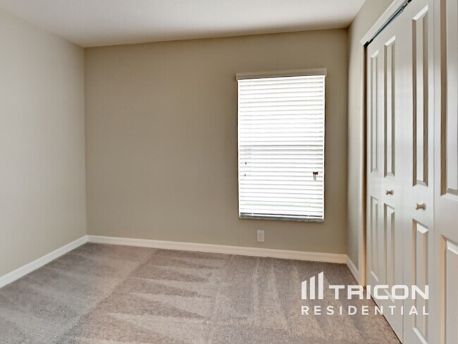 Building Photo - 1748 Broad Winged Hawk Dr