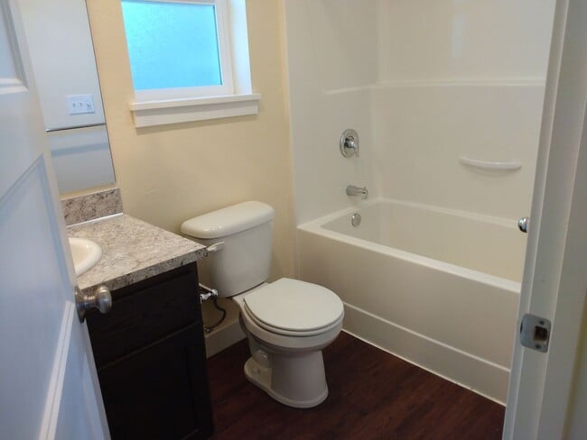 Building Photo - 430pio