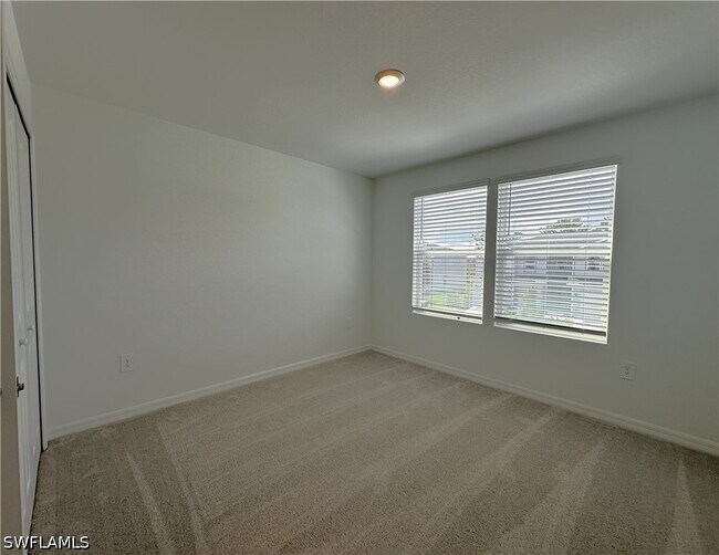 Building Photo - 28521 SWEET MEADOW Dr