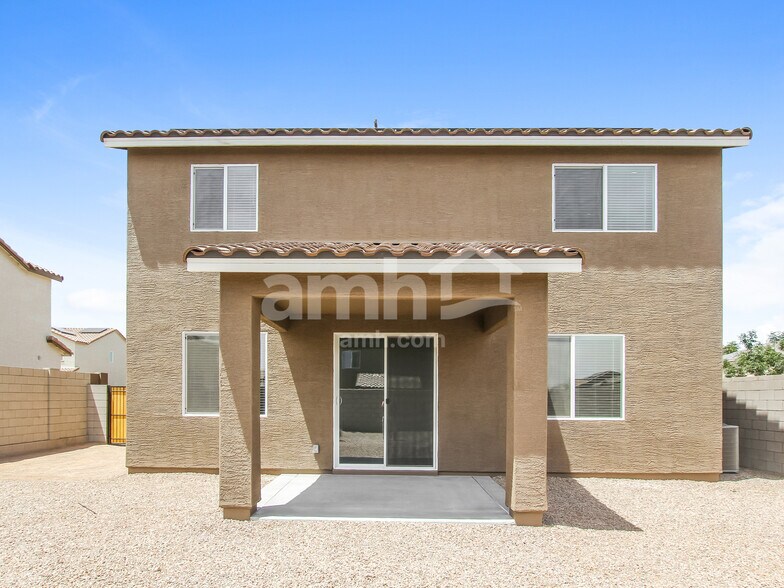 Building Photo - 20177 W Thomas Rd