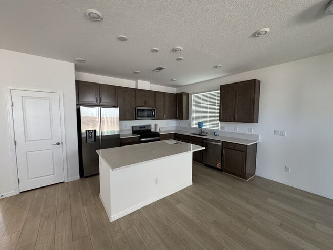 Building Photo - Beautiful, brand-new single-family home!