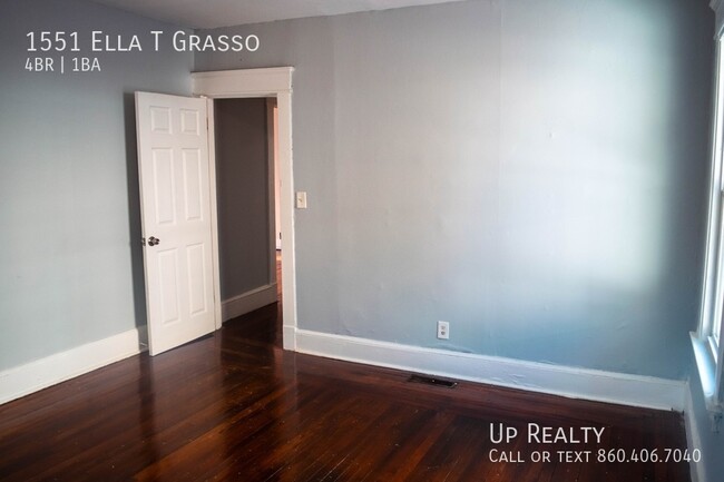 Building Photo - 1551 Ella T Grasso Blvd