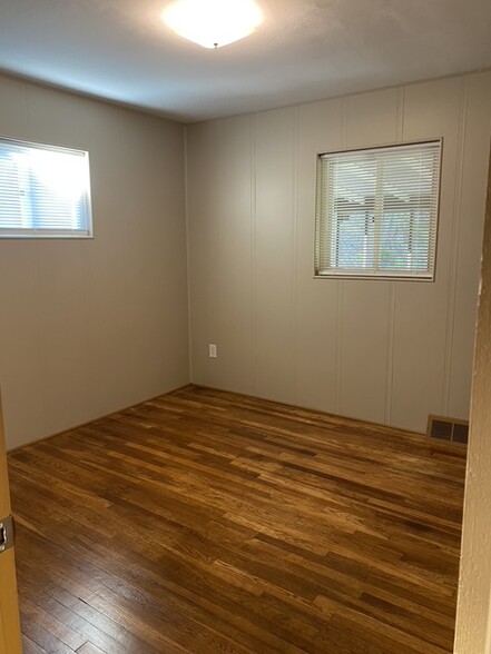 Bedroom - 150 Gilmore Dr