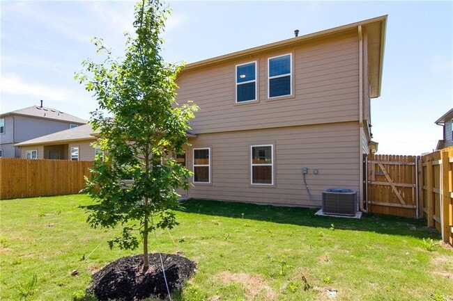 Building Photo - 7012 Ranchito Dr