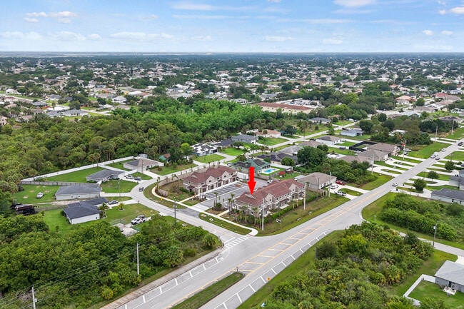 Building Photo - 4498 SW Port St Lucie Blvd