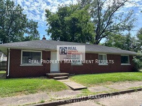 Building Photo - 1500 S Harlan Ave