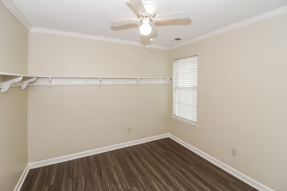 Building Photo - 8929 Fulton Cove