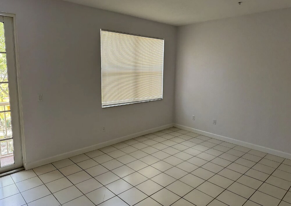 Building Photo - 3516 Shoma Dr