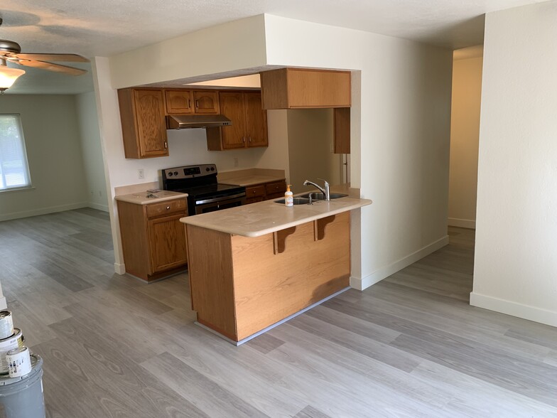 Building Photo - 6904 Sumter Quay Cir