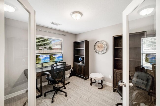 Building Photo - 17963 Branch Creek Dr