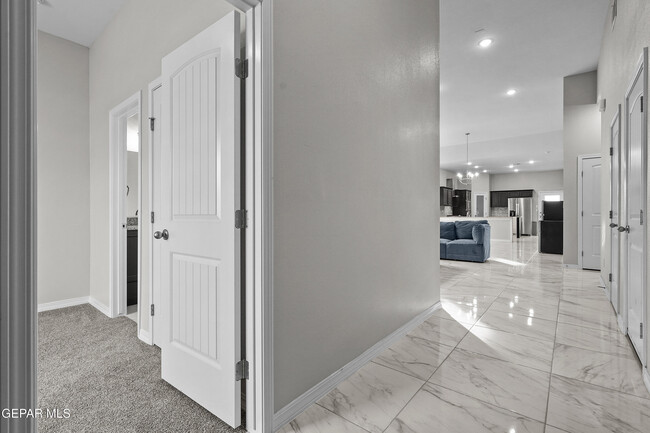 Building Photo - 12681 Don Norte St