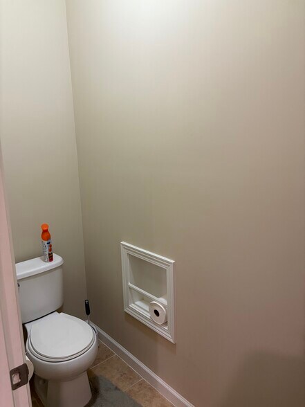Building Photo - 509 Durants Neck Ln