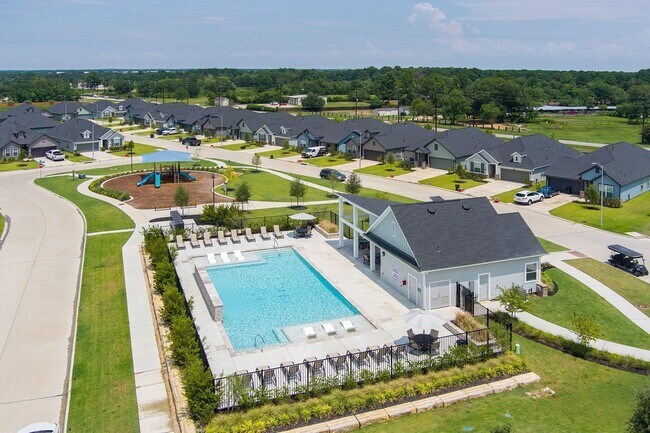 Building Photo - 16039 Emerald Thistle Ln