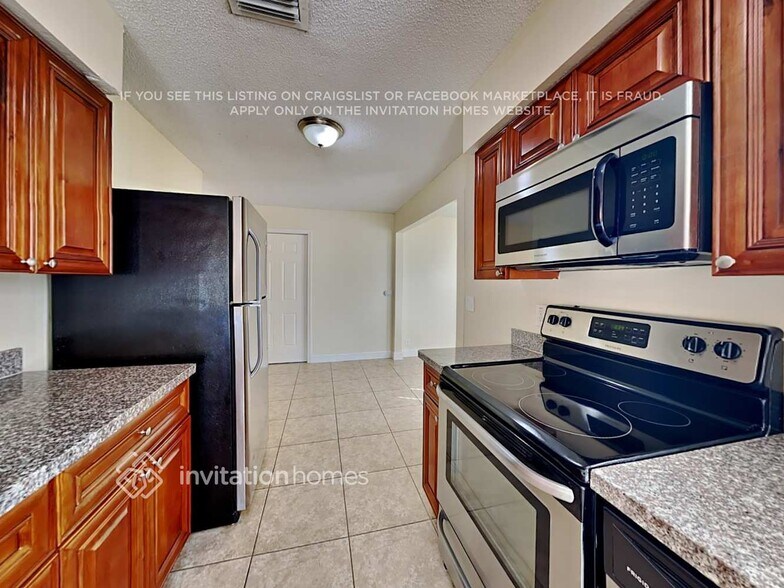 Building Photo - 18154 Jupiter Landing Dr