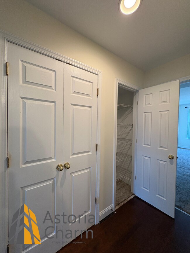 Building Photo - One month free with 13 month lease. $250 I...